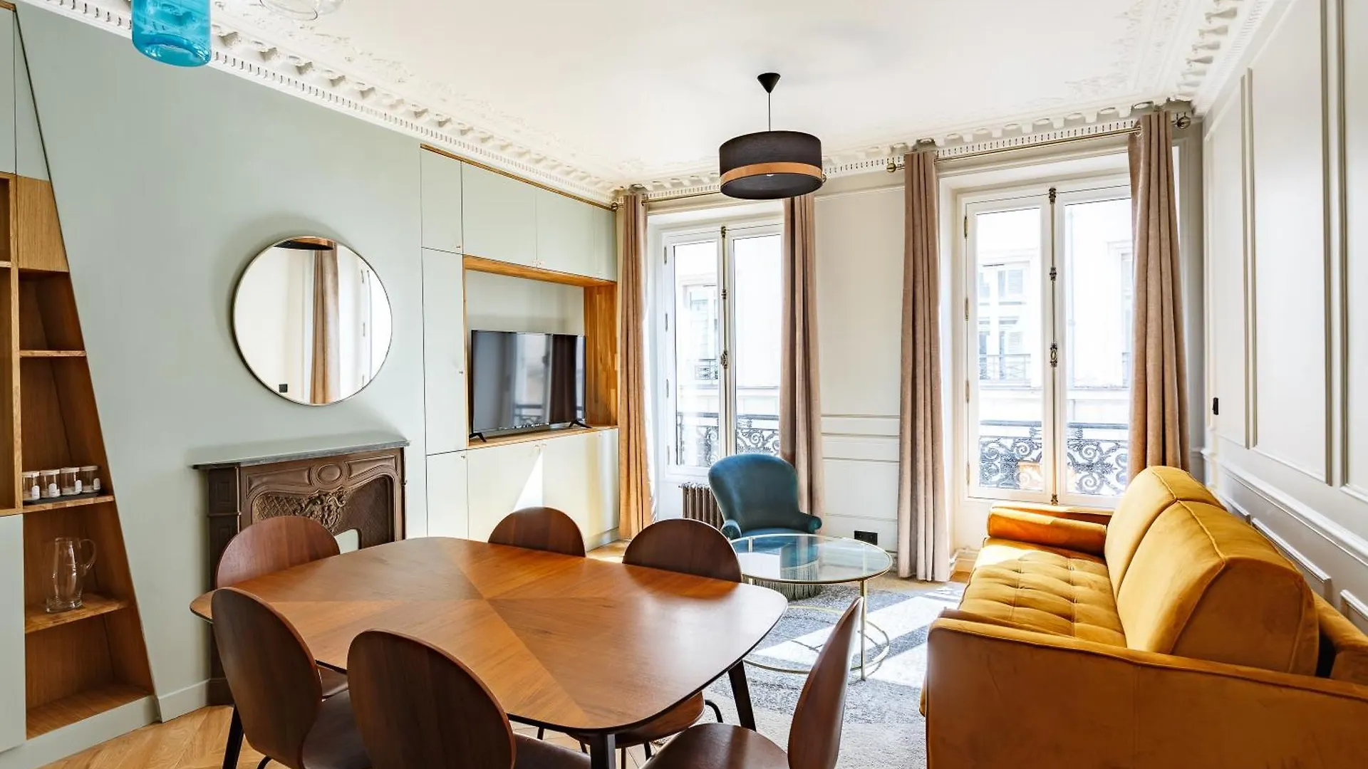 Stylish Apartment In The Heart Of Paris 0*,